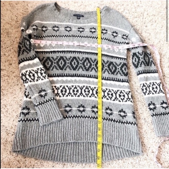 🆕 American Eagle high low gray pullover cozy knit gray white tunic sweat… - Picture 3 of 8